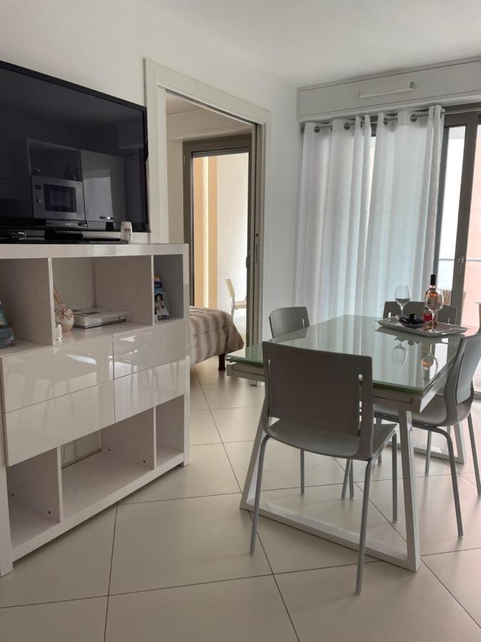 Apartment West Bay *